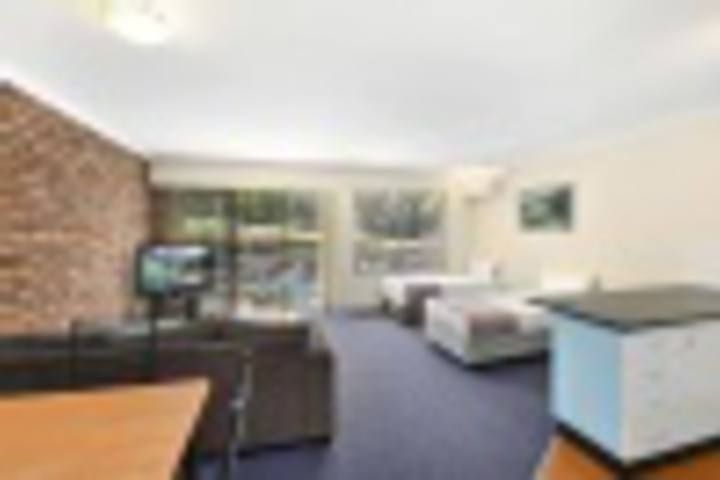Room 40 of 156
