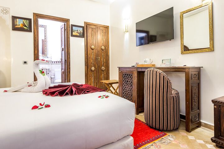 Room 15 of 63