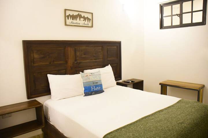 Room 27 of 72