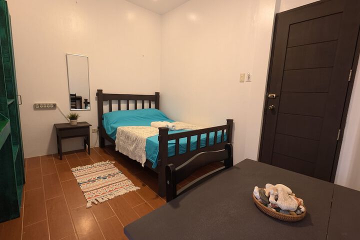 Room 20 of 144