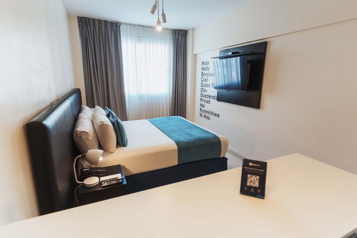 Room 9 of 55
