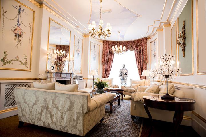 Lobby Entry