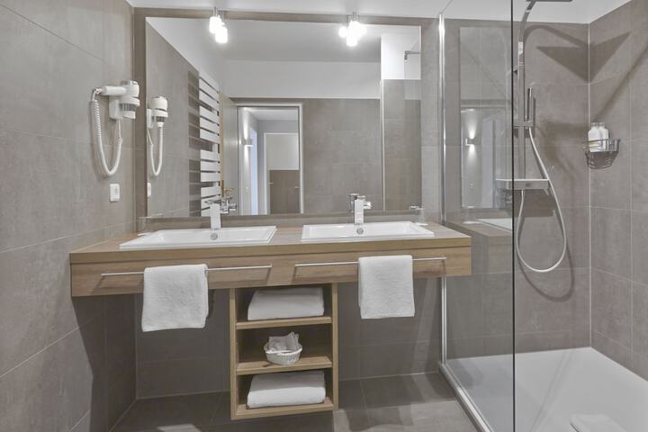 Clean Restrooms