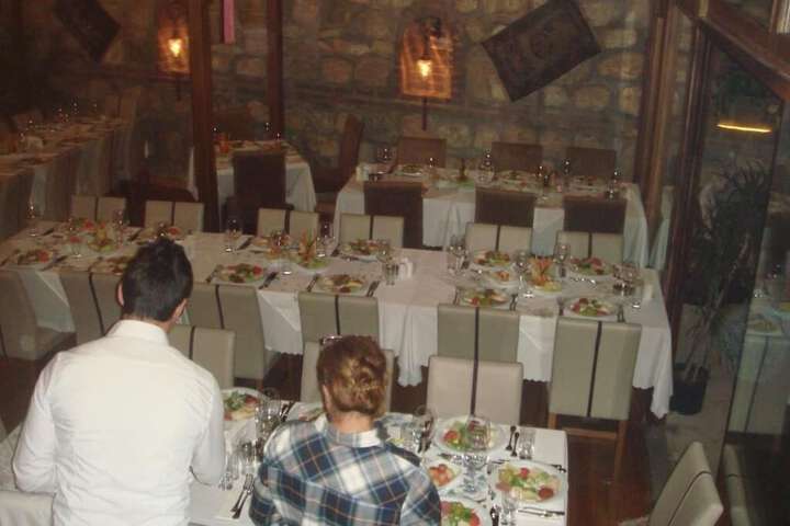 Dining 28 of 42