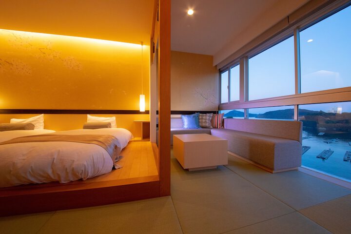Room 18 of 45