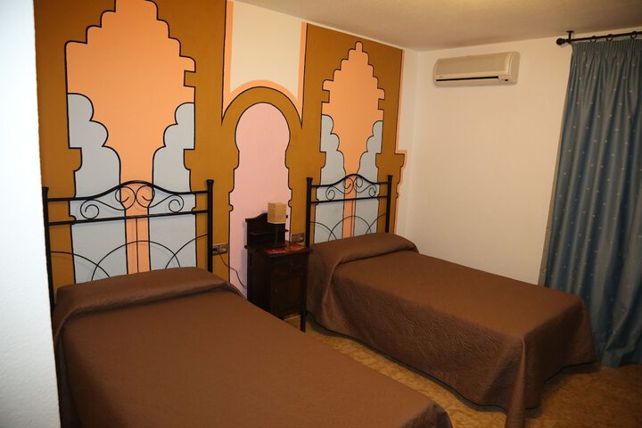 Room 8 of 54