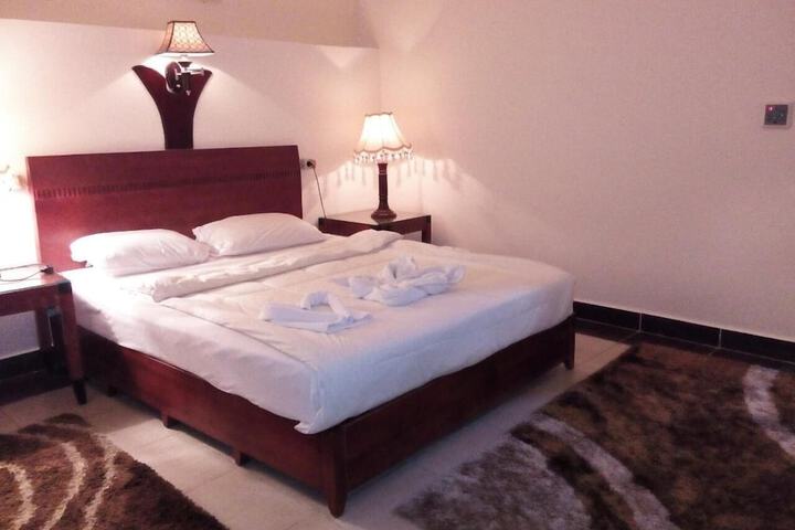 Room 16 of 69