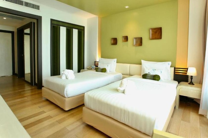 Room 34 of 113