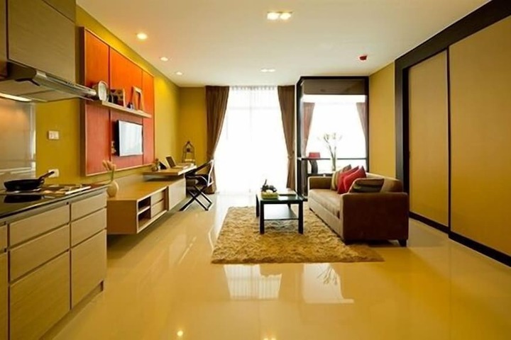Room 28 of 43