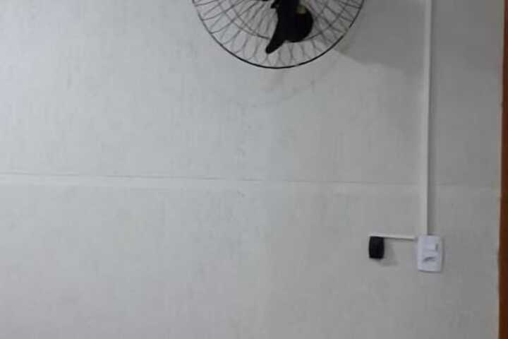 Room 12 of 18