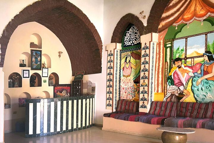 Hotel Lobby