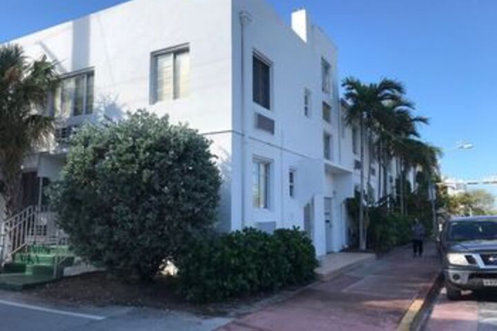 Hotel 8 of 10