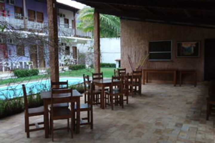 Dining 11 of 22