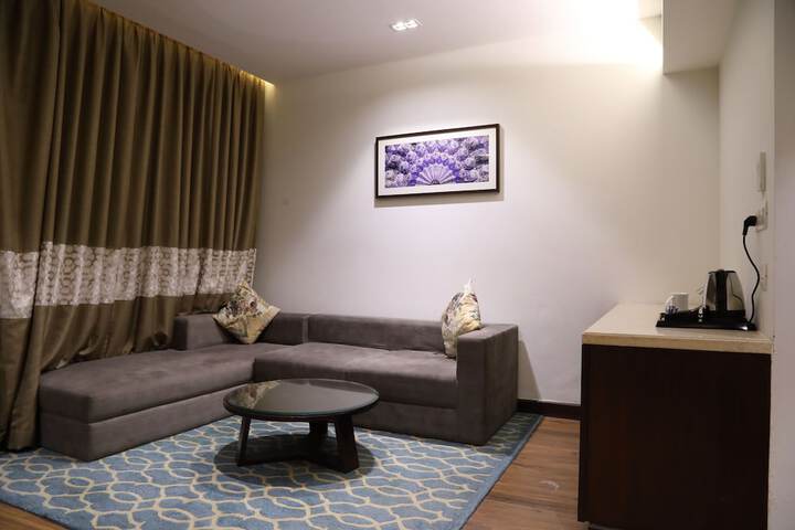 Room 7 of 55