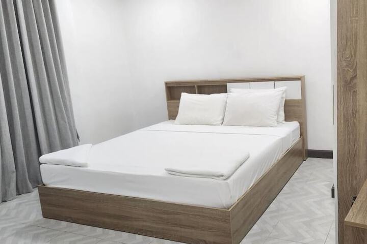 Room 3 of 15