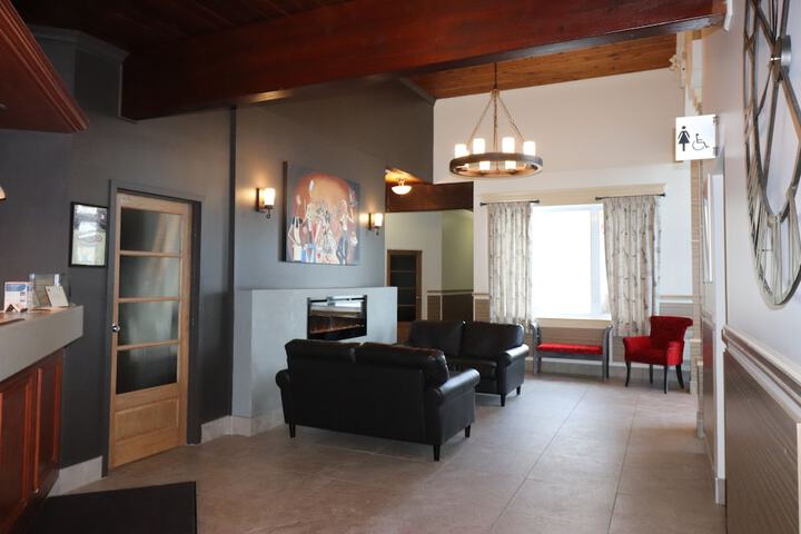 Hotel Interior 3 of 38