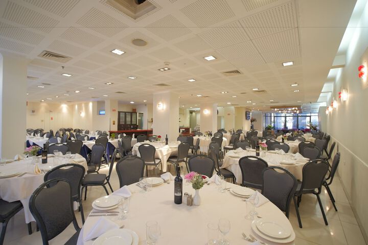 Food court