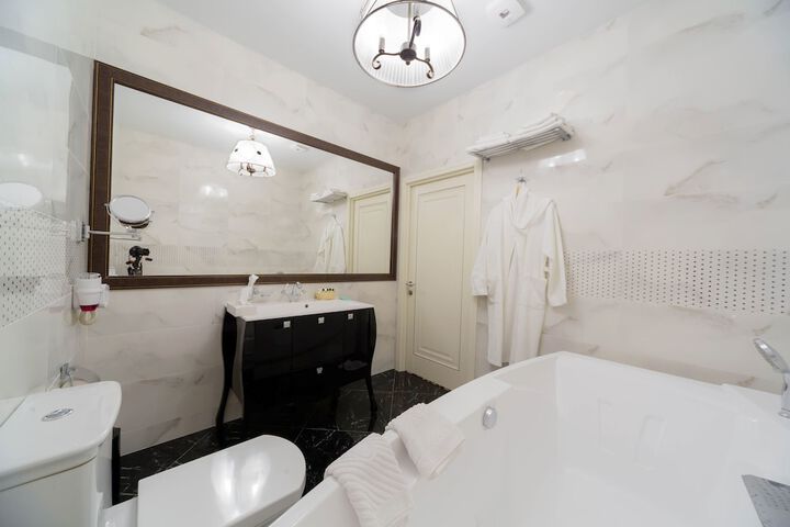 Room 41 of 75