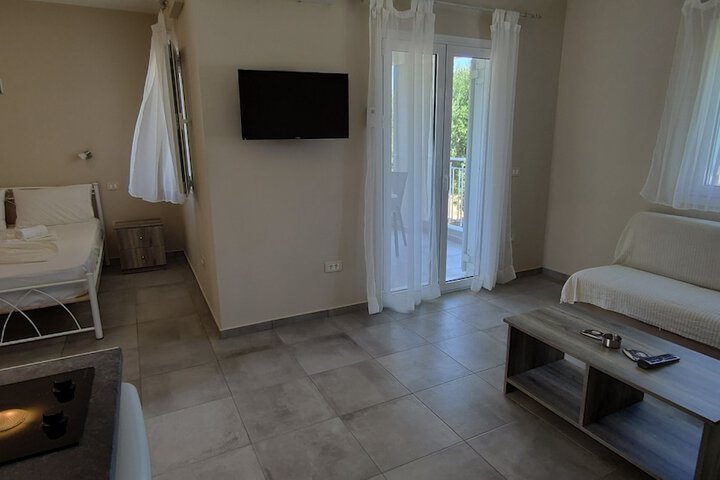 Room 27 of 60