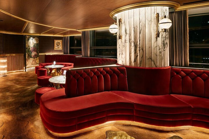 Lounge 79 of 89