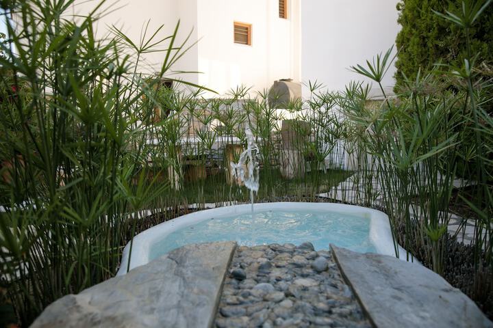 Hotel Exterior 97 of 128