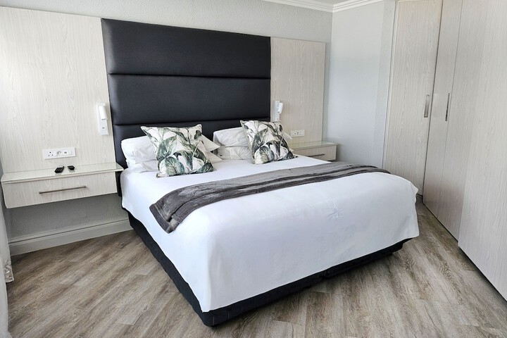 Room 28 of 191
