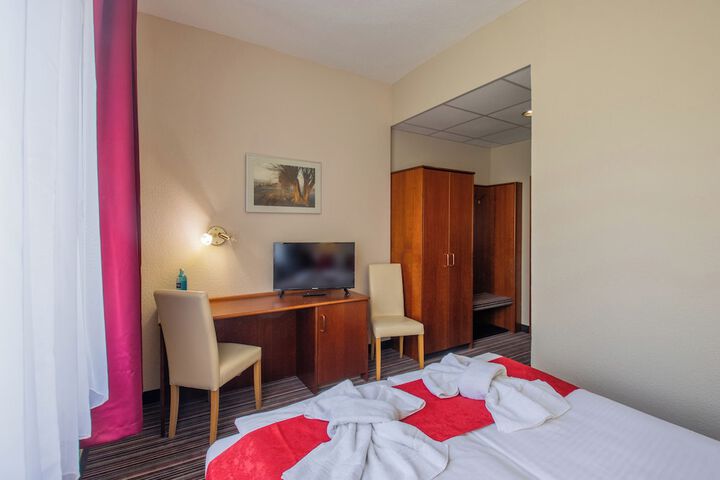 Room 30 of 119