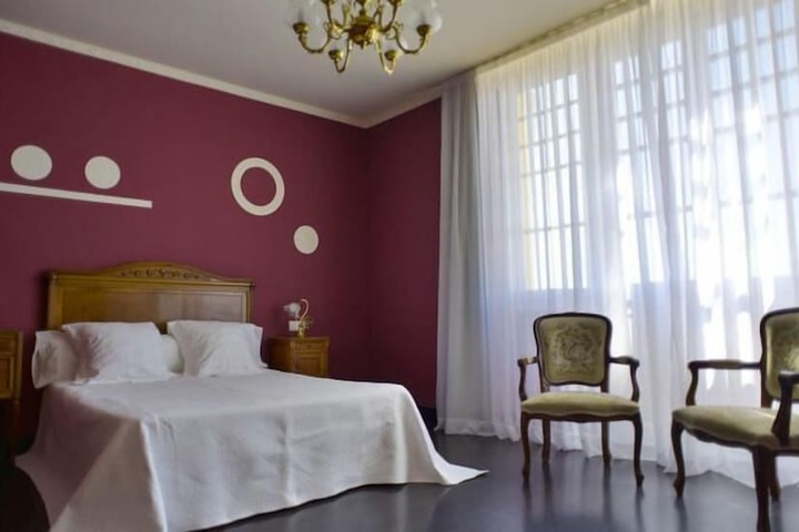 Room 3 of 24