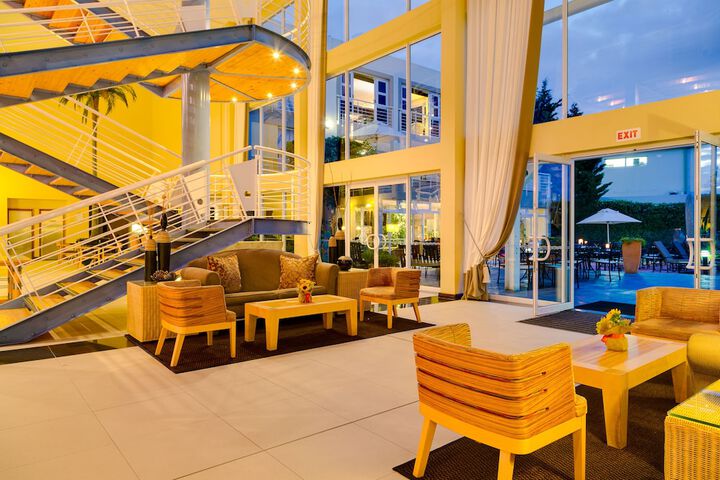 Hotel 2 of 66