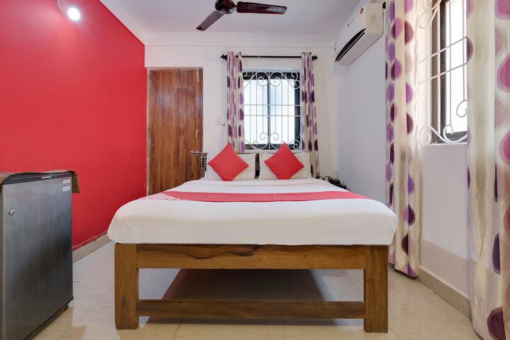 Room 15 of 33