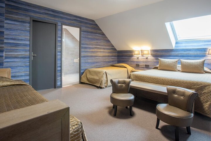 Room 6 of 29