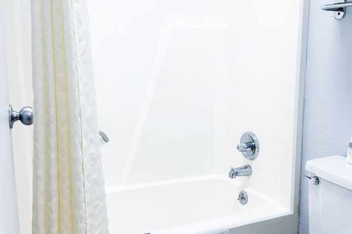 Room 30 of 58
