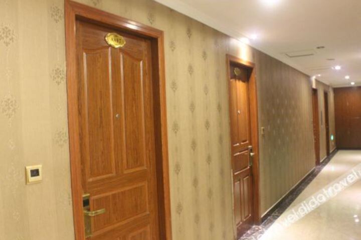 Hotel Interior 5 of 10