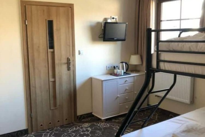 Room 21 of 60