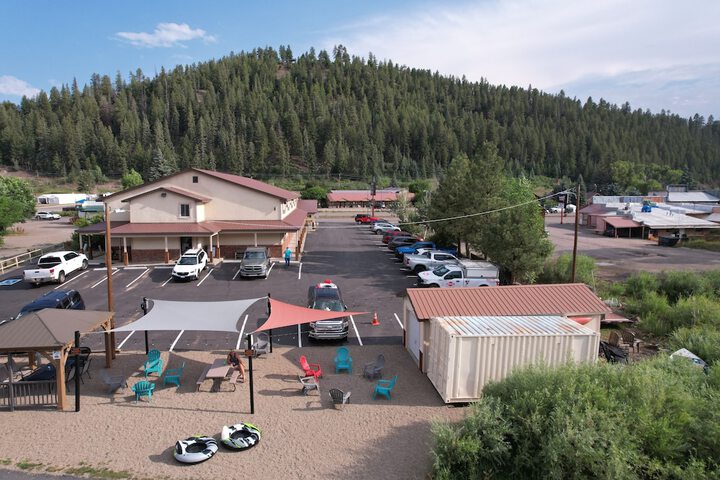 BBQ/picnic area
