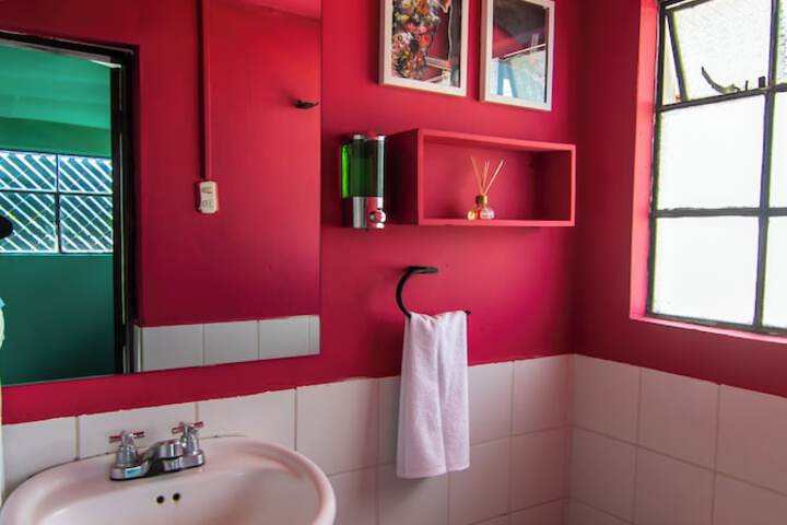 Room 43 of 59
