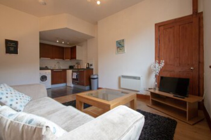 Room 5 of 22