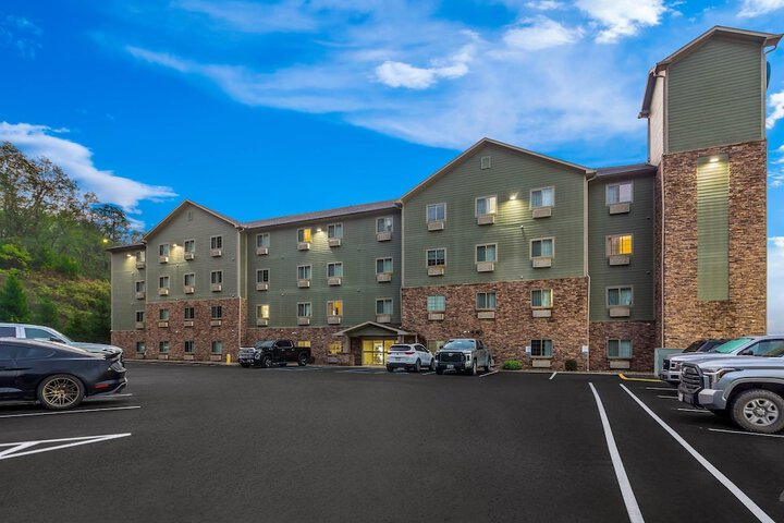 Hotel 24 of 27