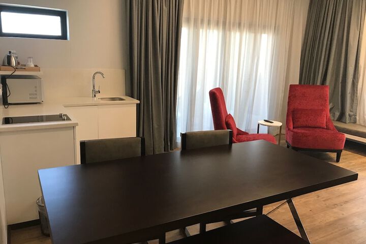 Room 12 of 56