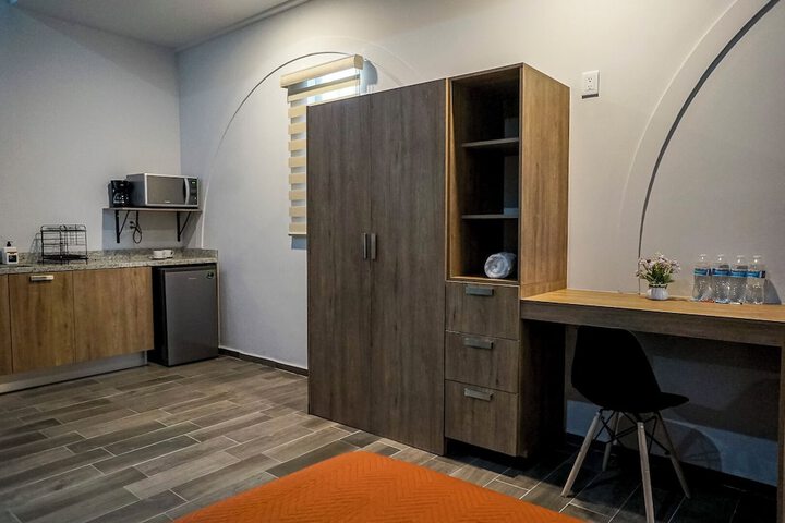 Room 20 of 48