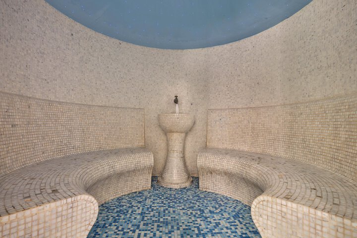 Steam room