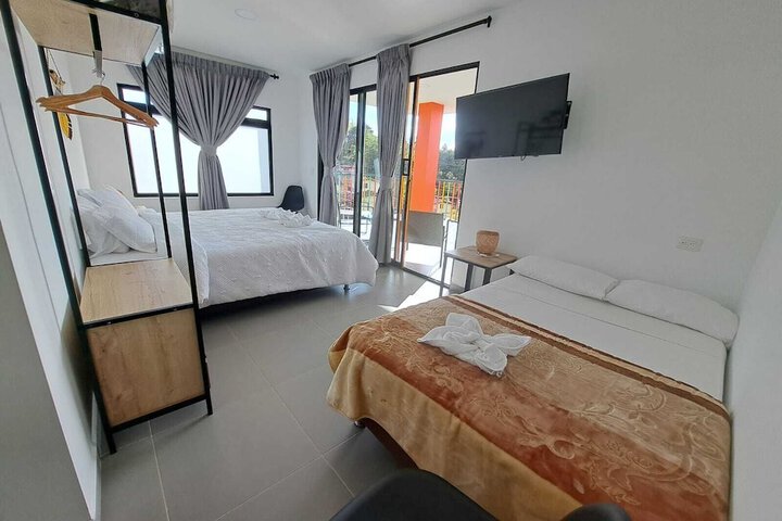 Room 53 of 125