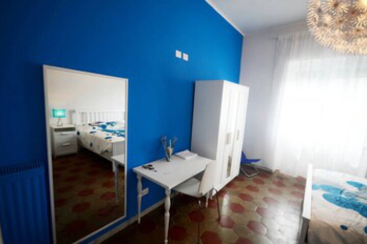 Room 8 of 23