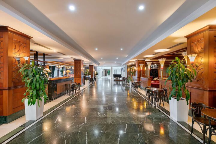 Lobby Entry