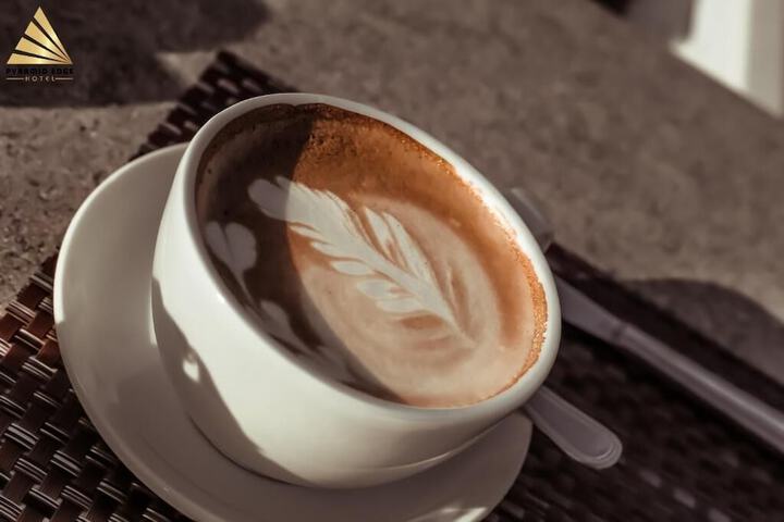 Breakfast/Coffee Service 128 of 139