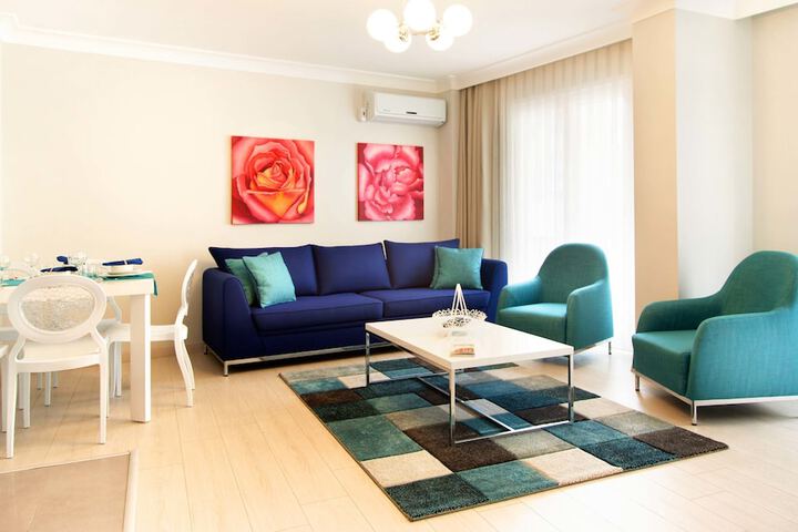Room 18 of 25