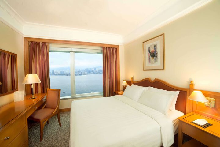 Room 22 of 47
