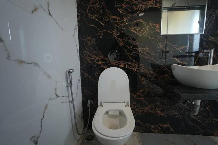 Room 17 of 21