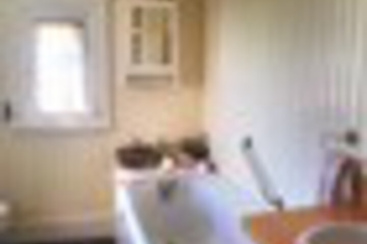 Room 32 of 120