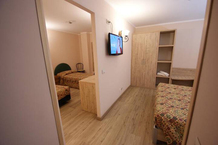 Room 17 of 57